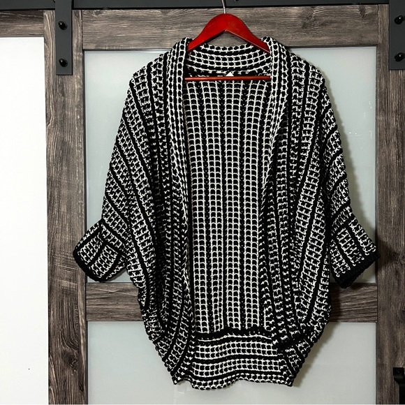 Anthropologie Moth Cocoon Cardigan S Boho Wool Blend Knit Whimsigoth Wednesday - Picture 1 of 10